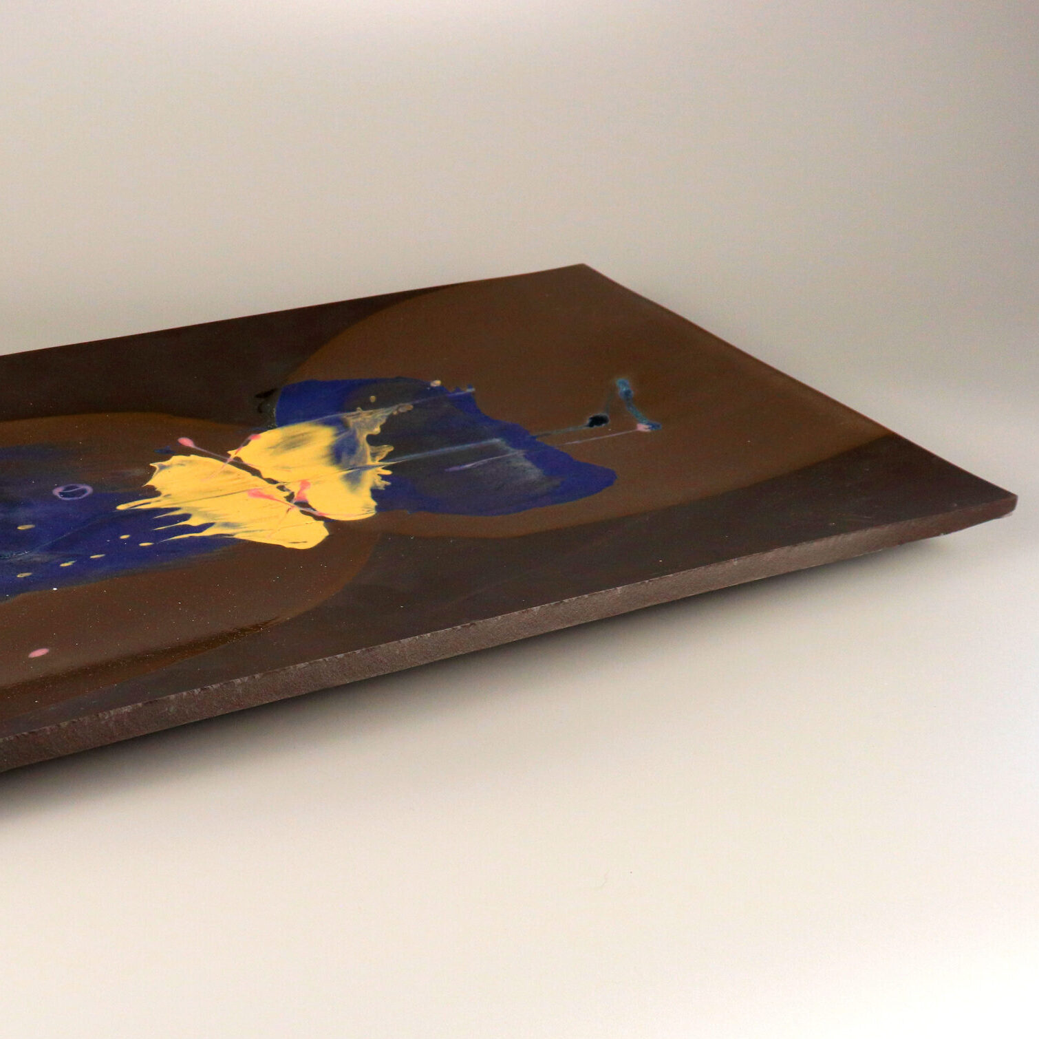 An elegant collector's piece !